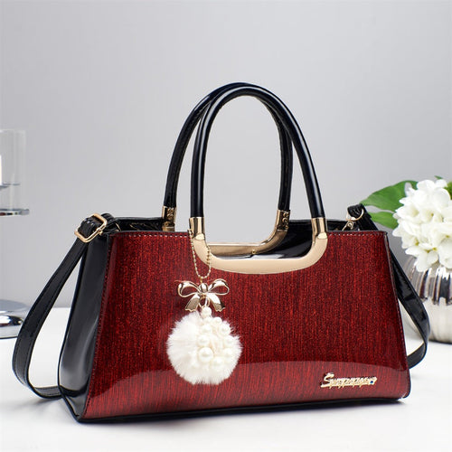 Bolso de Mano Piel Sintética — Estilo Sobre Elegante