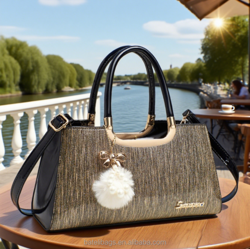 Bolso de Mano Piel Sintética — Estilo Sobre Elegante